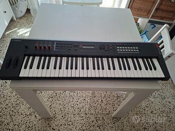 Yamaha MX61 II + borsa originale imbottita
