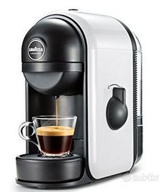 Macchina Caffe' Lavazza a Savona 