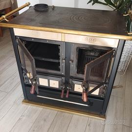 Cucina a legna Vescovi 