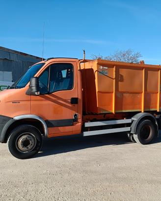 Camion Iveco Daily 60C18 Vasca
