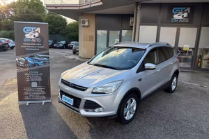 Ford Kuga 2.0 TDCI 140 CV 4WD Powershift