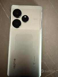 Realme gt6