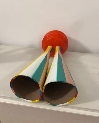 Tromba giocattolo colorata a doppio corno