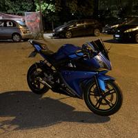 Yamaha yzf r125 del 2009