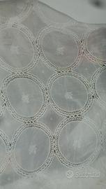 Tovaglia ricavata,copriletto 