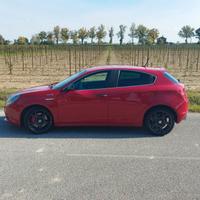Alfa Romeo Giulietta QV line...
