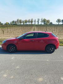 Alfa Romeo Giulietta QV line...