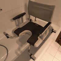 Sedia Girevole per Vasca Aquatec – Ausilio Bagno p