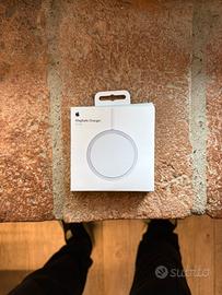 Carica batterie mag safe Apple