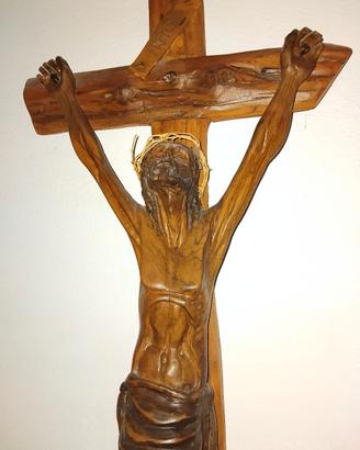 scultura Cristo  in ginepro