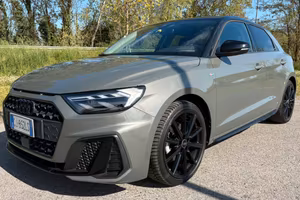 Audi A1 Sportback 30 TFSI S tronic Identity Black