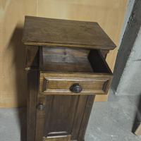 Coppia comodini antichi