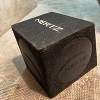 Subwoofer hertz amplificato