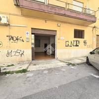 MAGAZZINO A PALERMO