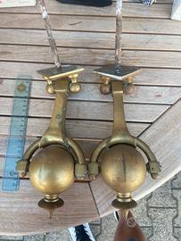 Due battenti porta in ottone