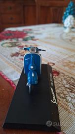 Modellino Vespa 180 Super Sport (1965) - Scala 1:1
