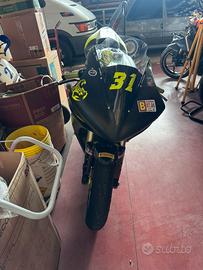 Yamaha r1 2005