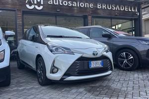 Toyota Yaris Hybrid 1.5 Hybrid Y20 Bitone 10...
