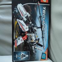 Lego Technic Ultralight Helicopter, set 42057