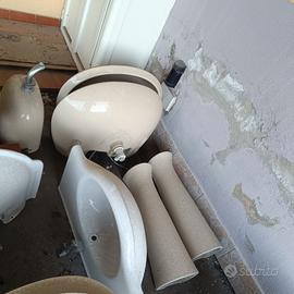 Sanitari color champagne 