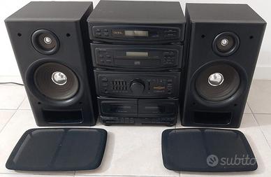 Stereo Hi-Fi con Bass Reflex, AUX, CD, Tuner, Tape