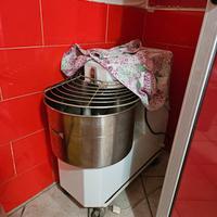 attrezzatura friggitoria