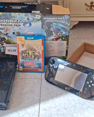 Nintendo Wii U + The Legend of Zelda Wind Waker HD