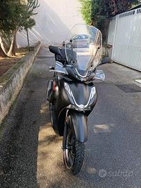 Honda SH 350 Mat Coal Black Metallic (Nero Opaco)