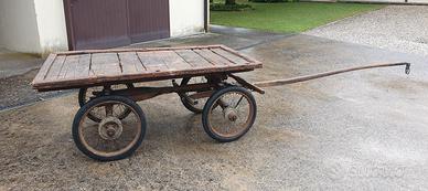 Carro in legno