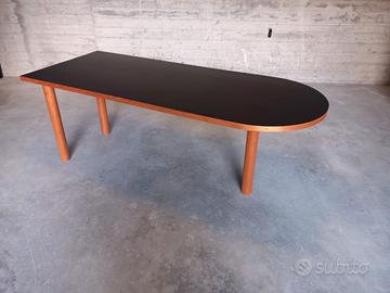 Tavolo da pranzo di design anni '70-'80