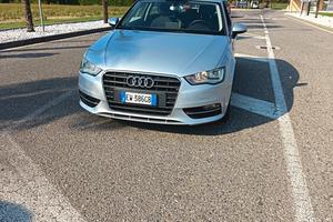 Audi A3 Cabrio 1.6 TDI clean diesel Ambiente