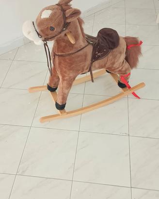 cavallino a dondolo
