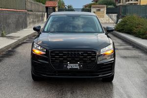 Audi Q2 1.6 TDI TOTAL BLACK