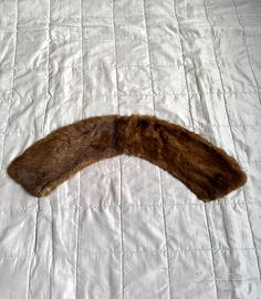 Collo in visone marrone