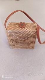 Borsetta artigianale in rattan