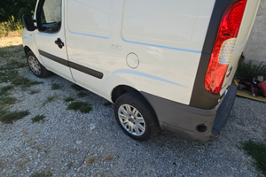 Fiat dobló 1.6 Natural power 2009