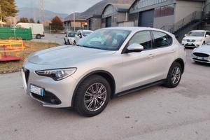 Alfa Romeo Stelvio 2.2 Turbodiesel 160 CV AT8 RWD 