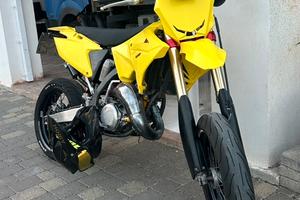 Suzuki RM 125 Motard