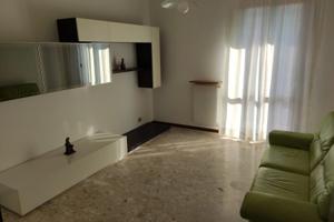 Privato affitta stanza