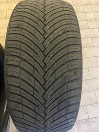 GOMME PIRELLI 4 Stagioni 225/40 R18