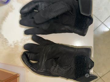 Guanti moto Rebelhorn