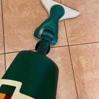 FOLLETTO CON  LAVAPAVIMENTI SCOPA ELETTRICA 