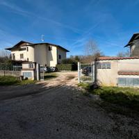 Artena: quadrilocale ristrutturato con giardino