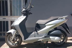 Scooter Honda Dylan 150