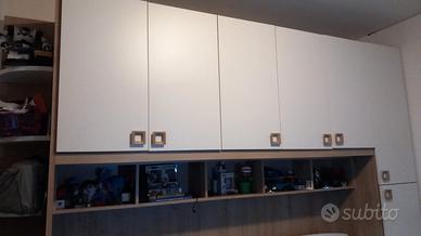 armadio a ponte e 2 letti 