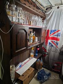 mobile bar in legno