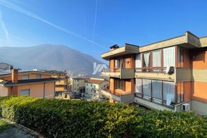 Appartamento di 170 m² con 5 locali e box auto dop