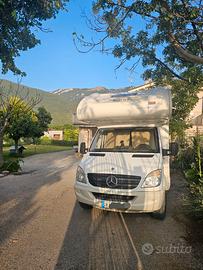 Camper Rimor Super Brig 700TC su base MERCEDES