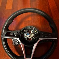 Volante Alfa Giulia MY19