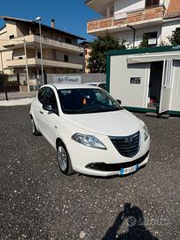 Lancia ypsilon 1.2